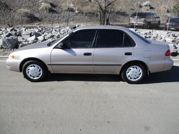 Used 2000 Toyota Corolla VE for sale